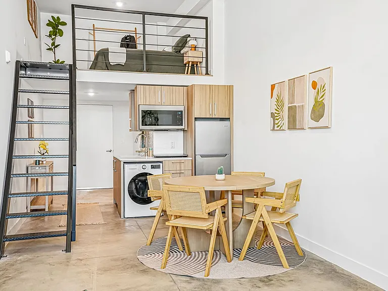 Step Designer Studio Community Living — Photo 50