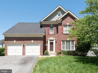 9201 Fox Park Rd, Clinton, MD 20735