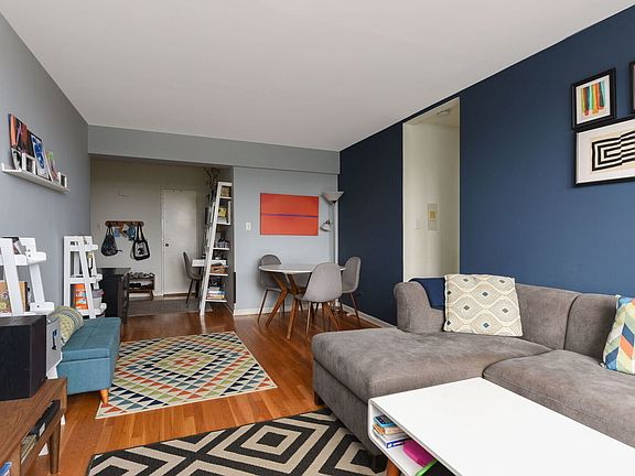 3rd image of 4601 39th Ave APT 623