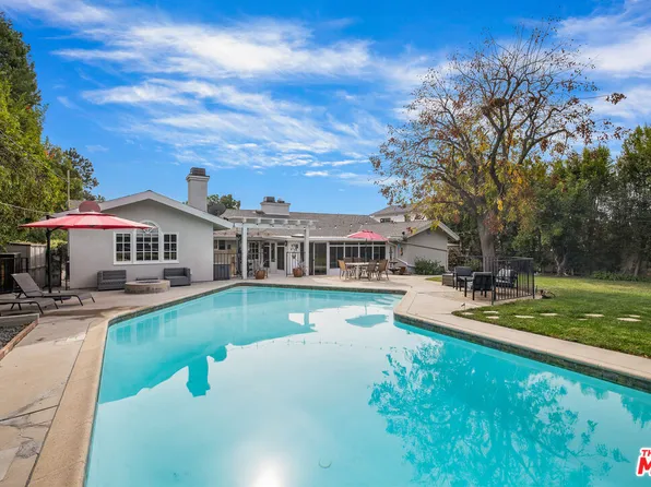 18043 Sunburst St, Northridge, CA 91325