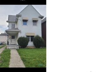 1976 N Superior St, Toledo, OH 43611