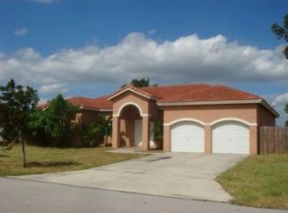 13065 SW 218th Ter, Miami, FL 33170