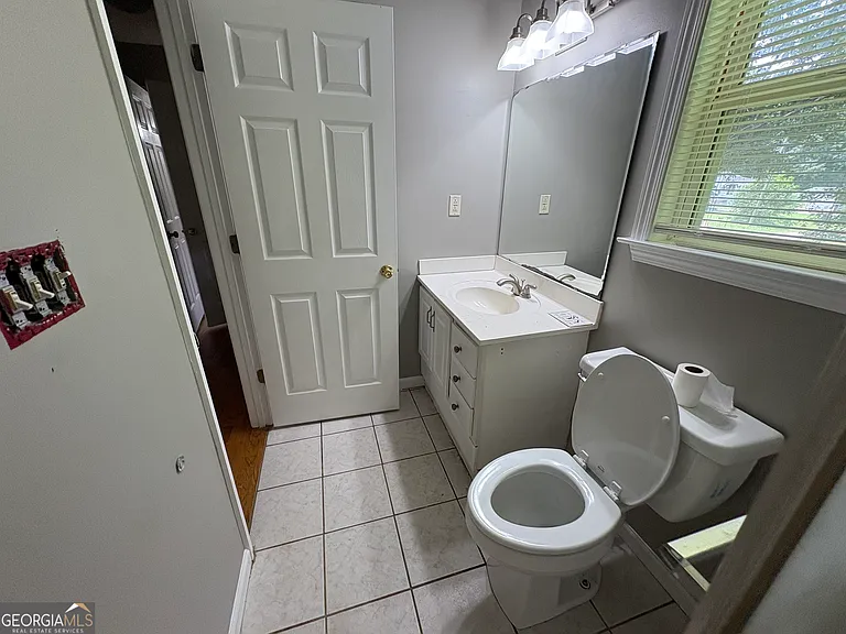 2829 Maple Rd SE — Photo 11