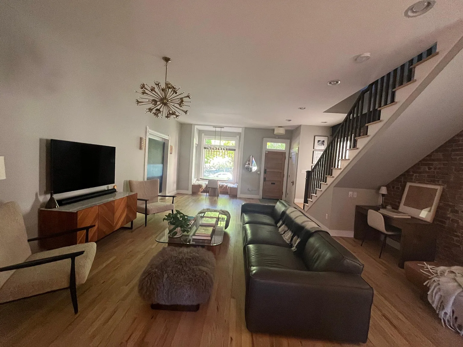 2 bed, 2.5 bath, 1781 sqft, $4,700 — Photo 3