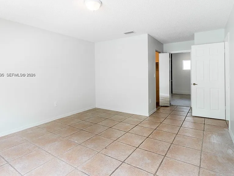 5243 NW 102nd Ct #5243 — Photo 8