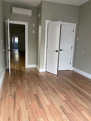 Rented by Nooklyn NYC LLC | media 37