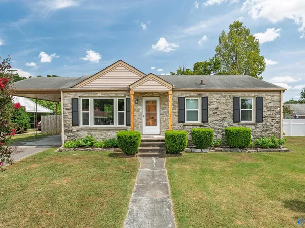 705 1st Ave, Fayetteville, TN 37334