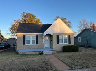 1520 N Lee St, Altus, OK 73521