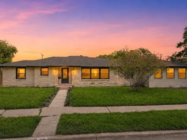 301 Pasadena Pl, Corpus Christi, TX 78411