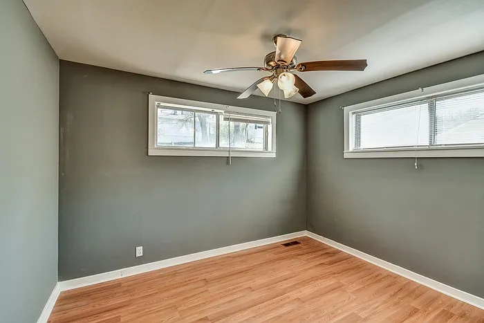 1008 Minor Dr — Photo 9
