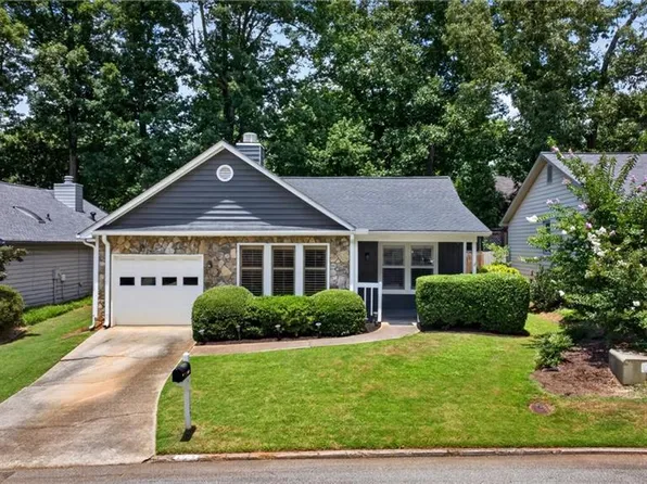 1125 Capital Club Cir, Atlanta, GA 30319