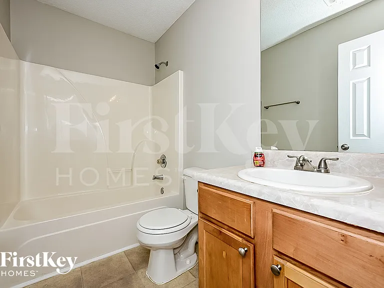 11768 Registry Blvd — Photo 14
