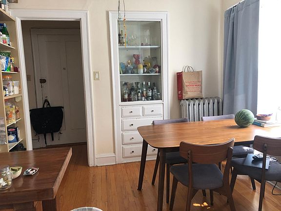 2nd image of 1447 W Carmen Ave #3N