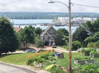 19 Orange St, Portland, ME 04102