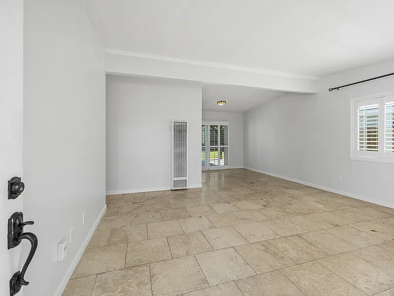 749 Oneonta Ave — Photo 3
