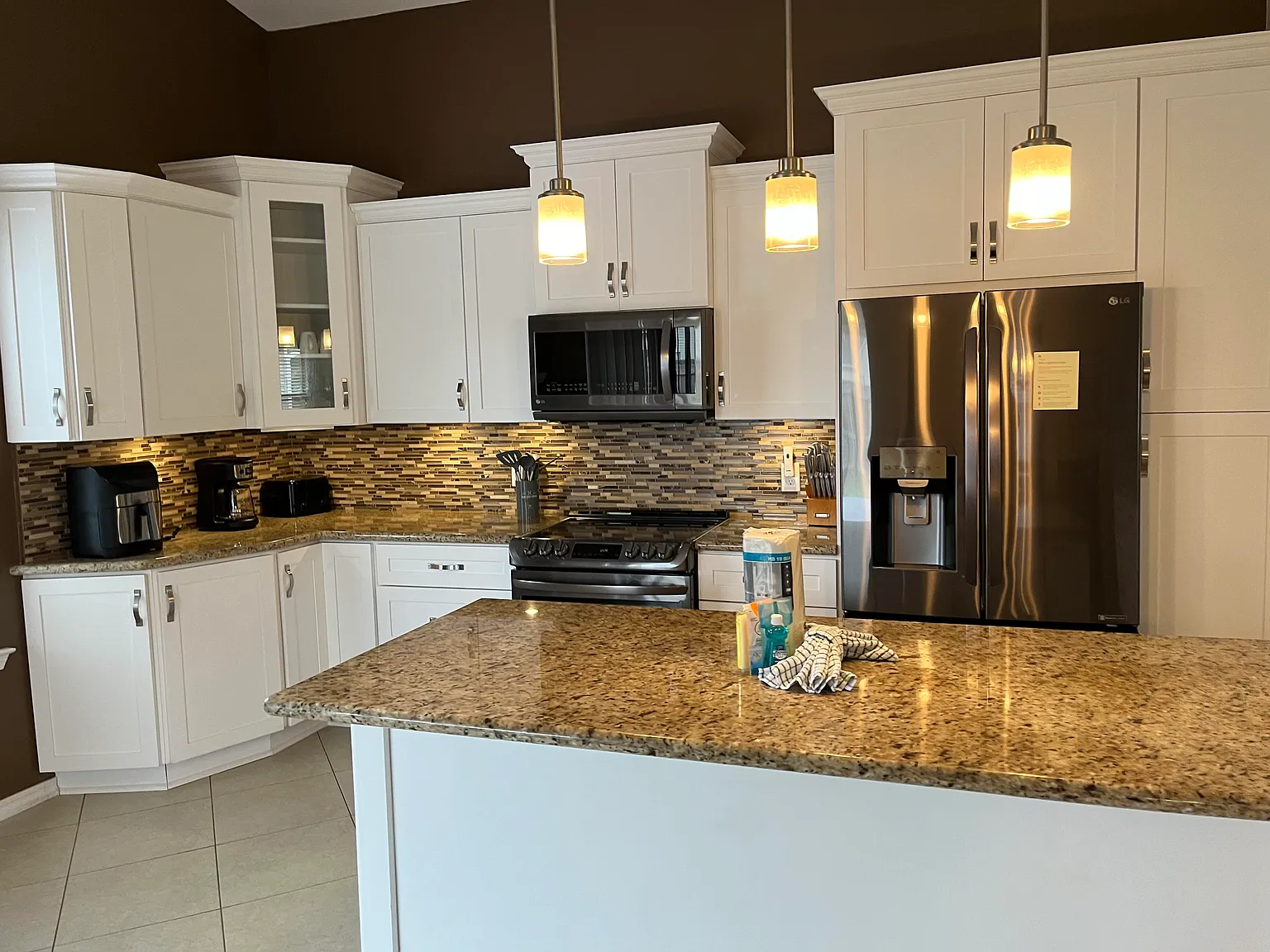 629 Batten Blvd — Photo 4