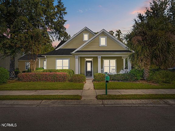 3rd image of 4229 Pine Hollow Drive