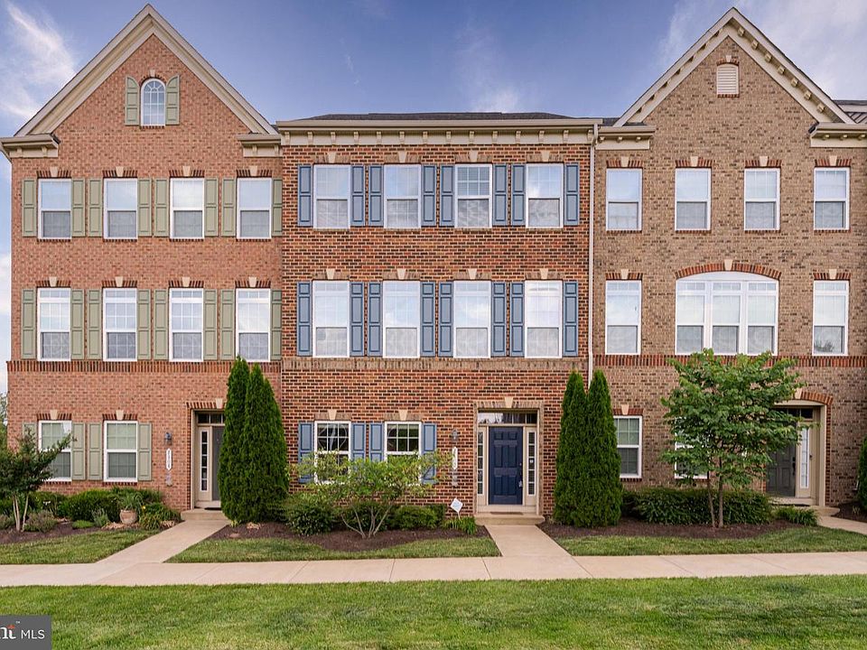 1st image of 7102 Darbey Knoll Dr