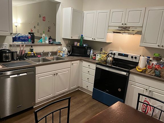 3rd image of 150 Blue Crest Ln #150