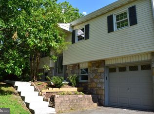 785 Oakdale Dr, Pottstown, PA 19464