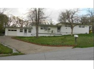 401 W 45th St, Joplin, MO 64804