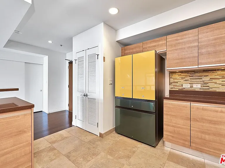 3785 Wilshire Blvd #2008 — Photo 12