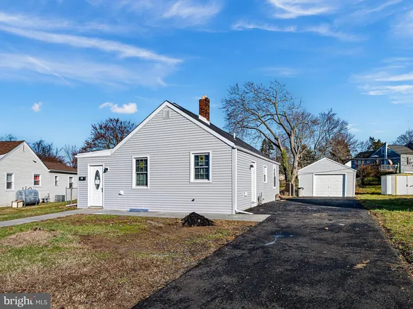 61 Notre Dame Ave, New Castle, DE 19720