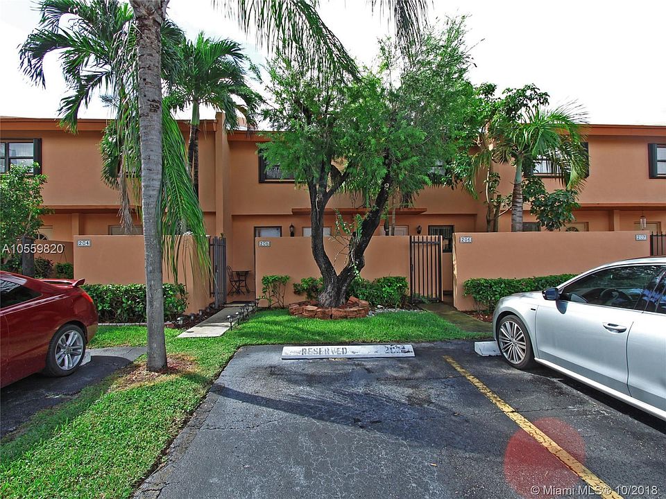 1st image of 8010 SW 152nd Ave APT 205