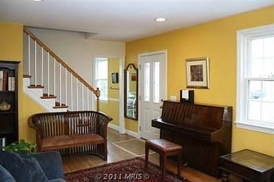 5th image of 9516 Ewing Dr