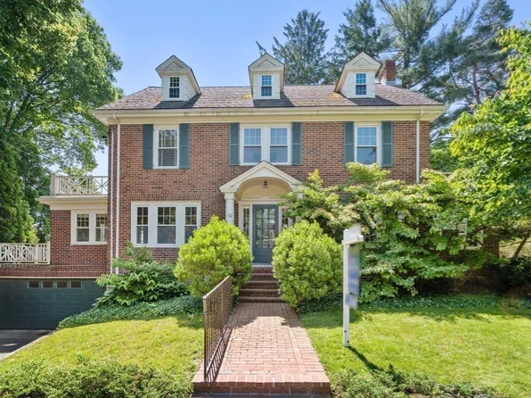 50 Payson Ter, Belmont, MA 02478