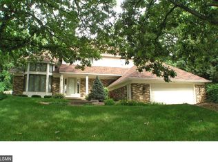 7704 W 84th Street Cir, Bloomington, MN 55438