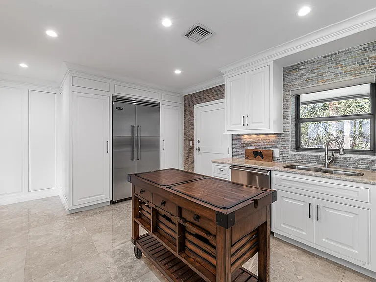 2785 Polo Island Dr #J301 — Photo 35