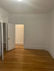 Rented by K & O Realty Associates Inc.