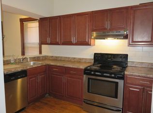 109 Hartford Ave #E, Wethersfield, CT 06109