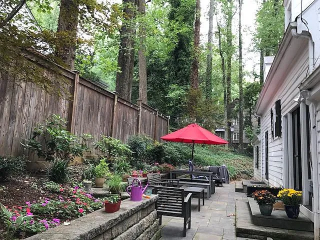 808 Winston Ter — Photo 1