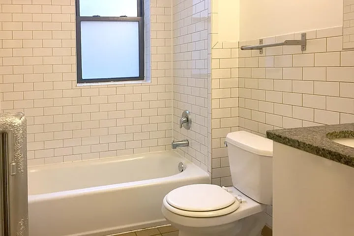 5350-5358 S. Maryland Avenue — Photo 17