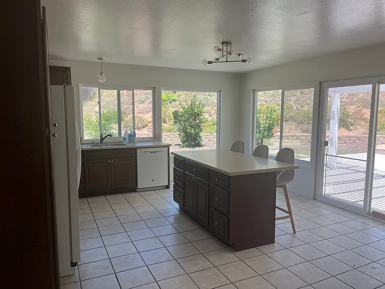 7920 Montongo Cir — Photo 3