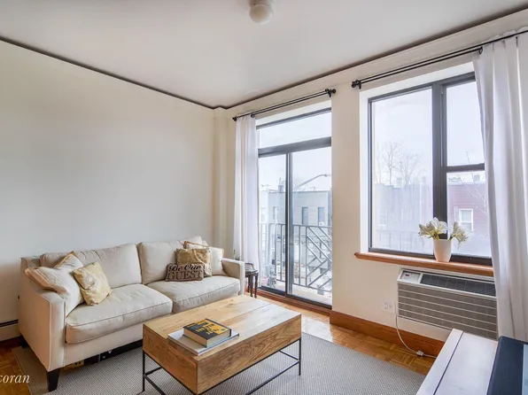 99-101 Kingsland Avenue image 1 of 5