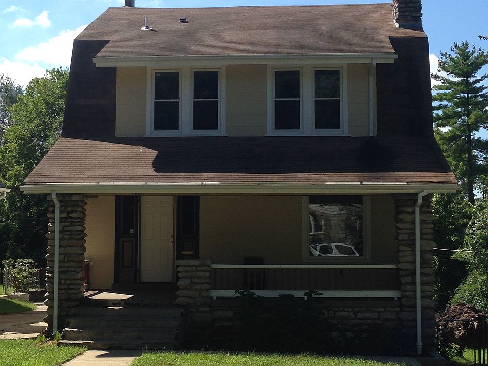 1st image of 1807 E 76th St