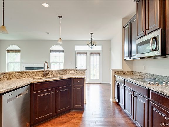 5th image of 129 Siena Ln