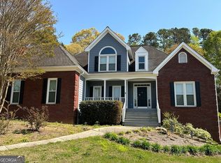 2 Oakwood Hills Dr, Suwanee, GA 30024