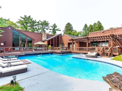 71 Sabine Road, Oyster Bay Cove, NY, 11791