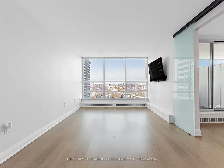 111 Ridelle Ave #1204 — Photo 9