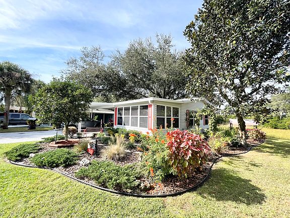 4th image of 3811 Willaford Dr