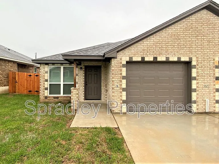 9107A Winding Ct — Photo 2