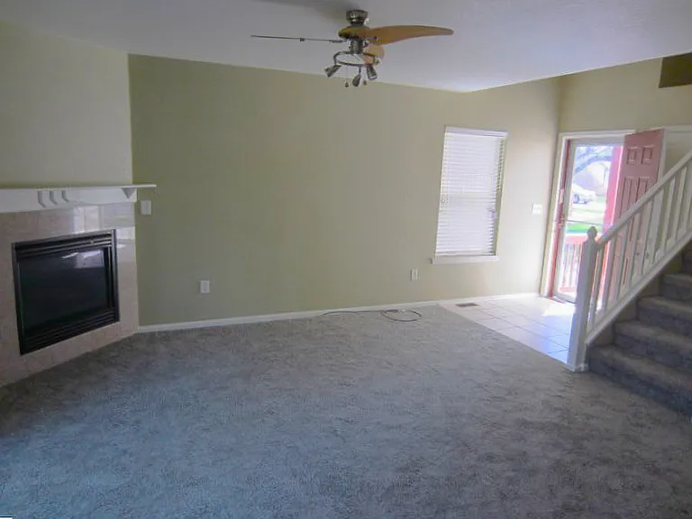 985 Winona Cir — Photo 14