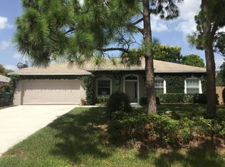 4050 SW Kamsler St, Port Saint Lucie, FL 34953
