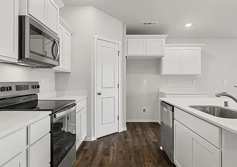 6117 Road 112 — Photo 5