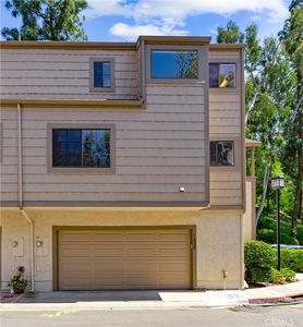 1658 Shady Brook Dr #127, Fullerton, CA, 92831