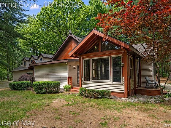 2nd image of 4474 Five Lakes Rd